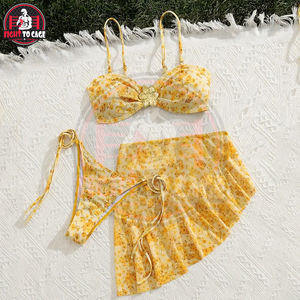 Tendances estivales : style de vacances simple et décontracté avec des imprimés floraux aléatoires, parfait pour les jeunes femmes, tenue de plage. - Product Image 2