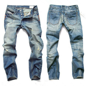 Jeans de Mezclilla Azul Claro para Hombre, Corte Recto, Lavado a la Piedra, Cintura Media, Ajuste Regular, Casuales, para Verano e Invierno - Product Image 1