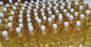 Aceite de Coco Orgánico Puro de Primera Calidad, 99% de Pureza, para Cocina, Cosméticos y Cuidado Personal, Marca Viet Delta, 2 Años de Duración - Product Image 6
