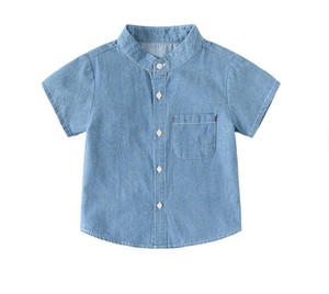เสื้อเชิ้ตเด็กชายผ้าฝ้ายสีฟ้าอ่อน แขนสั้น คอจีน สีพื้นลำลอง มีกระเป๋า กระดุมด้านหน้า ทรงปกติ - Product Image 2