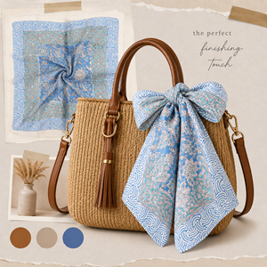 Pañuelo Bandana Cuadrado con Estampado Floral Azul Ecológico, Pañuelo Multifuncional Informal de Algodón, Accesorio para Primavera/Verano - Product Image 2
