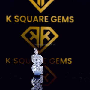 Colgante de Plata de Ley con Corte Personalizado Exquisito para Niños Unisex, con Diamante Moissanita Mejorado, Claridad VVS, Estilo Hip Hop, Dorado - Product Image 6