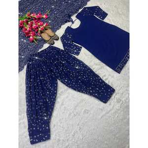 Conjunto de ropa de fiesta de diseñador para mujer con estilo Patiala Salwar Top y Dupatta - Product Image 1