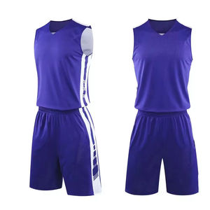Uniforme de basket-ball imprimé de haute qualité pour hommes, taille plus, respirant, 100% polyester, fabriqué au Pakistan - Product Image 1