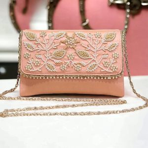 กระเป๋าคลัทช์ปักมือ ราคาขายส่ง กระเป๋าถือสตรีสไตล์ชาติพันธุ์ สำหรับงานแต่งงาน งานเลี้ยงกลางคืน และงานเทศกาล - Product Image 5