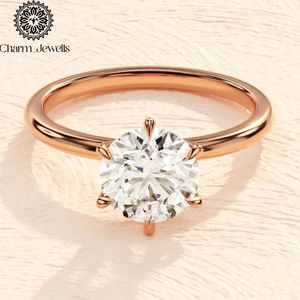 Bague de Fiançailles et d'Éternité Classique pour Femme Charm_Jewells en Argent Plaqué Or Rose 18K avec Moissanite Taille Coussin et Sertissage à Griffes IGI - Product Image 3