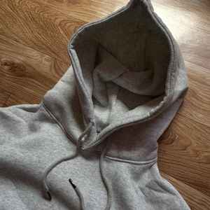 Sudadera con Capucha de Diseño Exclusivo para Mujer, Ligera, Transpirable y Cómoda, en Oferta - Product Image 3