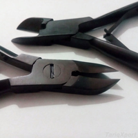 Coupe-ongles professionnel TARIQXPORT en acier inoxydable pour hommes et femmes, à mâchoires larges, lame incurvée et tranchante, logo personnalisé disponible, pour pieds et doigts