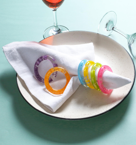 Modern Resin Napkin Ring Hot Sale Handicrafts <b>Table</b> Napkin Ring Newly design Resin Napkin ring - Product Image 2