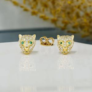 Pendiente de tuerca de pantera de oro macizo de 14K con diamantes pavé y ojos de esmeralda, diamante cultivado en laboratorio, pendiente de tuerca único, pieza individual - Product Image 2