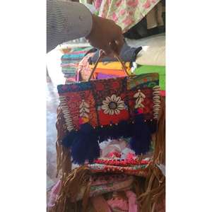 Bolsos de Estilo Tradicional a la Moda, Artesanía, Bordado de Algodón, Precio Económico, Bolsos Ecológicos Duraderos, Estilo Rajastaní - Product Image 5