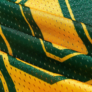 Camiseta de Fútbol Americano Ligera con Diseño de Paneles Dinámicos y Cuello en V de Malla de Alto Rendimiento 2026, con Número Impreso, Unisex, Ropa al por Mayor OEM - Product Image 5
