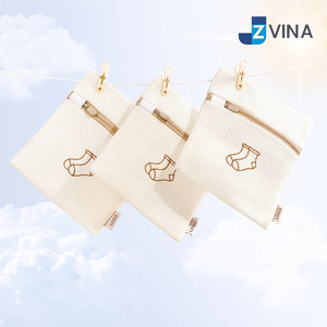 Bolsa de Lavandería de Malla de Poliéster Reutilizable con Logotipo Personalizado y Cierre para Calcetines, Uso Doméstico - Product Image 2