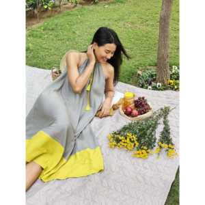 เดรสแม็กซี่ไซส์เดียวแบบซันคิสเซด - Product Image 5