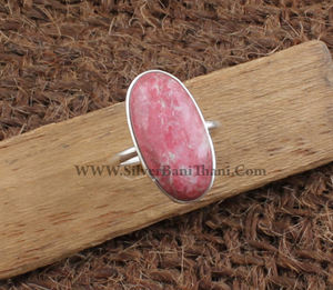 Bague Solitaire Classique Bohème Faite à la Main en Argent Sterling 925 avec Sertissage Bezel et Coupe Ovale Chevrolet, Certifiée pour Mariage et Fêtes - Product Image 1