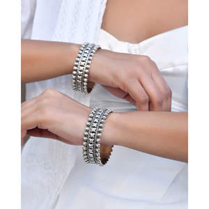 Bracelet en argent fin Meera Jaipur Mridula - Product Image 2