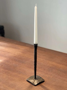 เชิงเทียนคริสมาสต์ที่ทำด้วยมือสีดำทองที่วางเทียนโลหะหนึ่งแท่งฐานสี่เหลี่ยมแบบยืนประเภทอื่นๆที่วางเทียน - Product Image 2