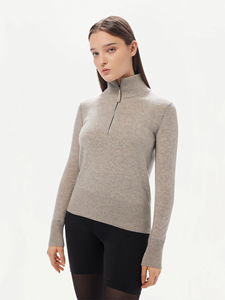 Pull en tricot fin pour femme, léger et lisse, à manches longues, col rond, style minimaliste décontracté, couleurs et tailles personnalisées - Product Image 1
