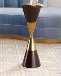 โต๊ะกาแฟโลหะทันสมัย ดีไซน์ร่วมสมัย สีดำทอง เฟอร์นิเจอร์ห้องนั่งเล่น โต๊ะข้างตกแต่ง - Product Image 1