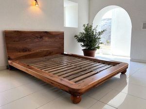 Rustic Solid Wood <b>Platform</b> <b>Bed</b> <b>Frame</b> with Live Edge Headboard Natural Timber Bedroom Furniture for Home Hotel Villa - Product Image 1