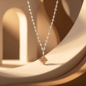 Collier pendentif en diamant jaune taille coussin, cultivé en laboratoire, or blanc, bijoux de luxe pour mariée, cadeau pour femme - Product Image 2