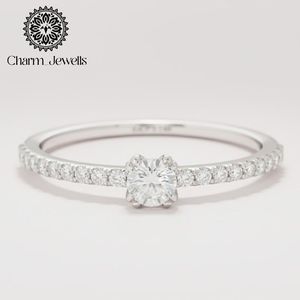 แหวนหมั้นเพชรโมอิสซาไนต์ชุบทอง 18K จาก Charm_Jewells ดีไซน์คลาสสิคสำหรับผู้หญิง ลายพืชแบบฝังเพชรทรงคุชชั่น - Product Image 4
