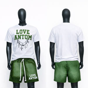 ชุดเซ็ตเสื้อยืดและกางเกงขาสั้นผ้าฝ้ายระบายอากาศดี ออกแบบโลโก้ได้ตามต้องการ สไตล์สตรีทแวร์ ชุดสองชิ้นสำหรับผู้ชาย แฟชั่นแนวอเมริกัน รับผลิตแบบ OEM สำหรับฤดูร้อน - Product Image 1