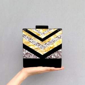 Pochette élégante en résine pour femmes, mode mariage, décorations élégantes pour les occasions spéciales - Product Image 4