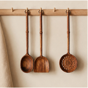 Ensemble d'ustensiles de cuisine en bois fabriqués à la main, directement de l'usine, avec cuillère à long manche, spatule et écumoire à trous pour ustensiles de cuisson antiadhésifs - Product Image 2