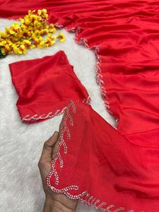 Sari de Seda Chinon Premium con Bordado de Piedras Jarkan Hecho a Mano, Borde Festoneado, Diseño de Alta Costura para Bodas, Ropa Tradicional India para Fiestas - Product Image 2