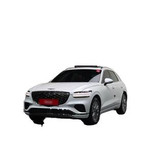 Genesis GV70 2.5T 2024, SUV a Gasolina con Tracción en las 4 Ruedas, Asientos de Cuero y Cámara Trasera - Product Image 1