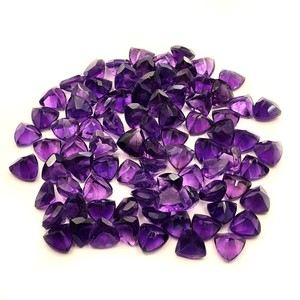 7mm Natural <b>Amethyst</b> Trillion Cut Loose Gemstone Faceted Stone For Jewelry Making High Quality Wholesale Bulk From Manufacturer - Product Image 5