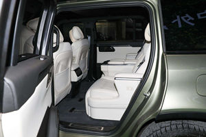 2024 ROX 01รถหรู EV SUV BAIC Jishi Polar Stone 01 reev รถพลังงานใหม่รถไฮบริด SUV มือสอง polestones 01รถ Jishi 01 - Product Image 5