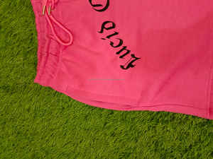 ปรับแต่งกางเกงขาสั้นผู้ชายสไตล์สั้นแบบหลวมเข่าของคุณเองกางเกงขาสั้นราคาขายส่งทําจากผ้าฝ้ายขนแกะสวมใส่ถนน - Product Image 6