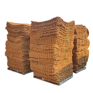 TAPIS DE PALME/COIR TREE MAT Best-seller Protéger la beauté de la nature: Tapis de coco Carré/Rond Arbre Exportation du Vietnam - Product Image 1