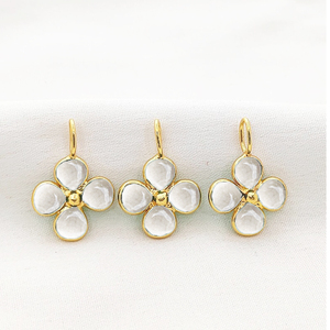 จี้ควอตซ์ซิทรินรูปโคลเวอร์ 5 มม. จี้โคลเวอร์เรียบขอบเรียบ งานแฮนด์เมด พร้อมห่วงขนาด 7x5 มม. ชุบทอง ประดับด้วยควอตซ์ซิทริน - Product Image 5