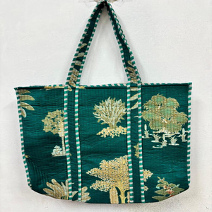 Sac fourre-tout en coton matelassé motif arbre vert émeraude, fait main, pour femme, à porter à l'épaule, réutilisable, grande capacité, pliable, ouvert - Product Image 1