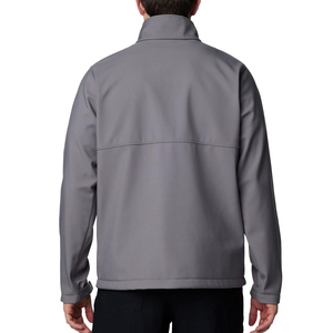 High Quality Winter Men Softshell Jacket with Zipper Closure Full Customized Men Softshell Jacket For Men - Product Image 2