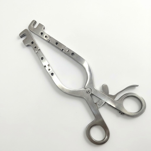 Premium Caspar Halswirbelsäulen-Retraktor-Set aus Edelstahl, Neurochirurgisches Wirbelsäulenchirurgie-Instrumentensystem, Manuelles Wiederverwendbares Chirurgisches Werkzeug - Product Image 5