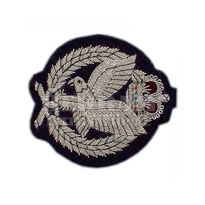 Écusson de blazer personnalisé fait main en fil d'argent brodé, style classique, pour uniforme de cérémonie, garde de sécurité, ou tenue de cérémonie - Product Image 2