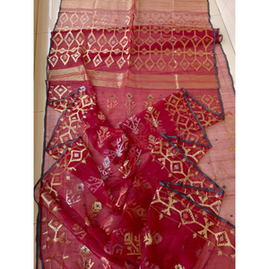 Women's Traditional Cotton <b>Jamdani</b> <b>Saree</b> for Wedding Reception and Parties - Product Image 2