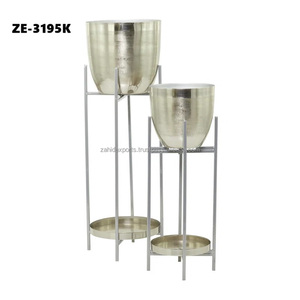 Luxury Decorative Metal Flower Vase Mirror Finish Interior Bulk Export Premium Textured Surface Metal Flower Vase Flower Vase - Product Image 2