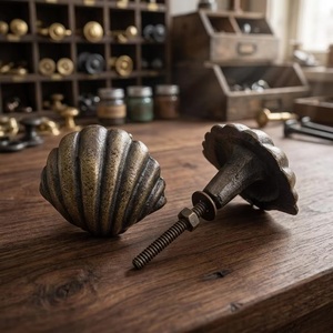 Poignée de meuble en forme de coquille en bronze, moderne et écologique, pour tiroir, armoire, décoration de maison, bureau, salle de bain, chambre, durable - Product Image 3