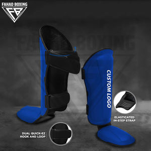 Espinilleras de Cuero Azul y Negro FAHAD BOXING GEAR - La Más Alta Calidad, Duraderas y Ecológicas, Colores/Logotipos Personalizables, Precio Razonable - Product Image 5