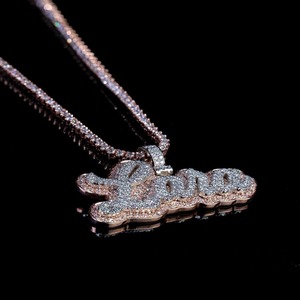 Precioso Collar con Colgante de Diamantes Naturales Chapado en Plata, Piedras Brillantes, Joyería de Lujo - Regalo Perfecto para Aniversario o Cumpleaños - Product Image 1