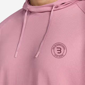 Hoodies de golf pour hommes fabriqués au Pakistan, en tissu respirant et anti-humidité, pour la pratique sur le driving range et les activités de plein air. - Product Image 4