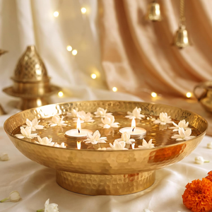Bol Urli en métal doré martelé, décoration indienne pour la maison, décoration traditionnelle Diwali Pooja, centre de table, mariage, fête - Product Image 5
