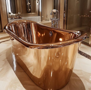 Baignoire ovale classique en cuivre martelé avec pieds robustes en forme de griffes d'aigle dorées. Laiton pur disponible à prix de gros. - Product Image 3