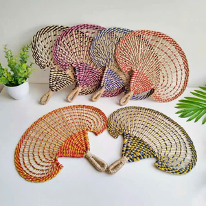 Éventail sans lame en feuilles de palmier et jonc de mer tressé à la main, texture naturelle, écologique, portable, pour événements professionnels en extérieur - Product Image 5