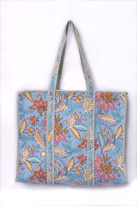 Bolso tote acolchado floral azul, bolso tote de algodón hecho a mano, bolso de viaje ligero, bolso de compras con estampado de bloques, bolso de hombro para uso diario - Product Image 4